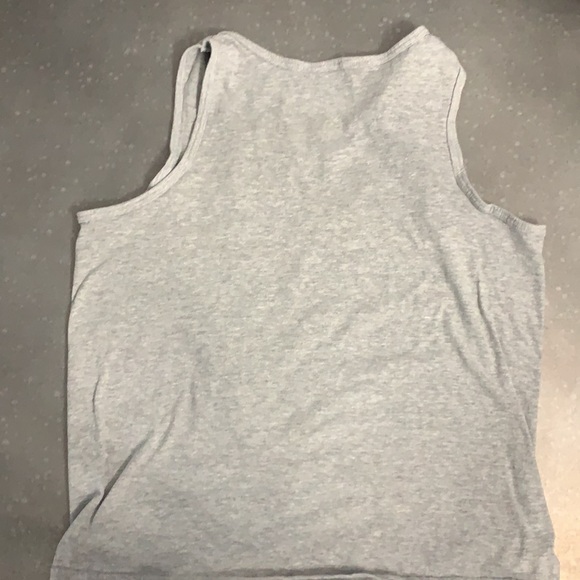 Men’s Large, grey tank - Picture 3 of 3